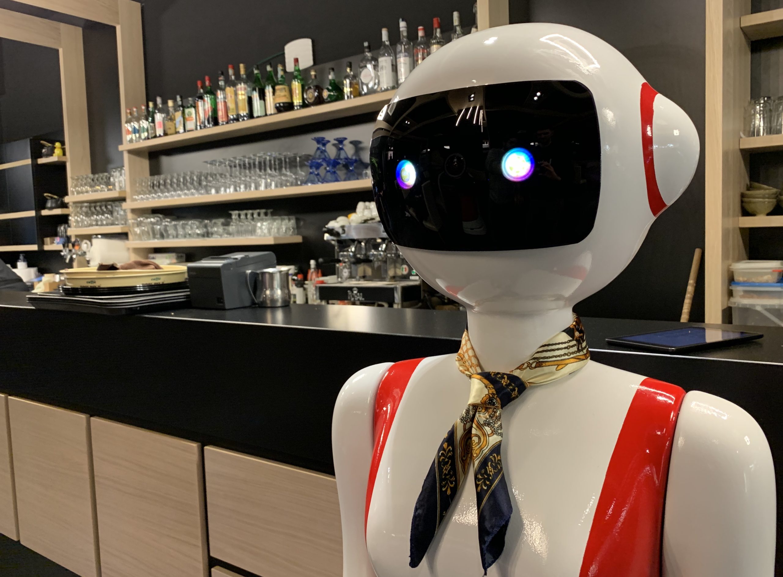 nothing phone unboxing robot