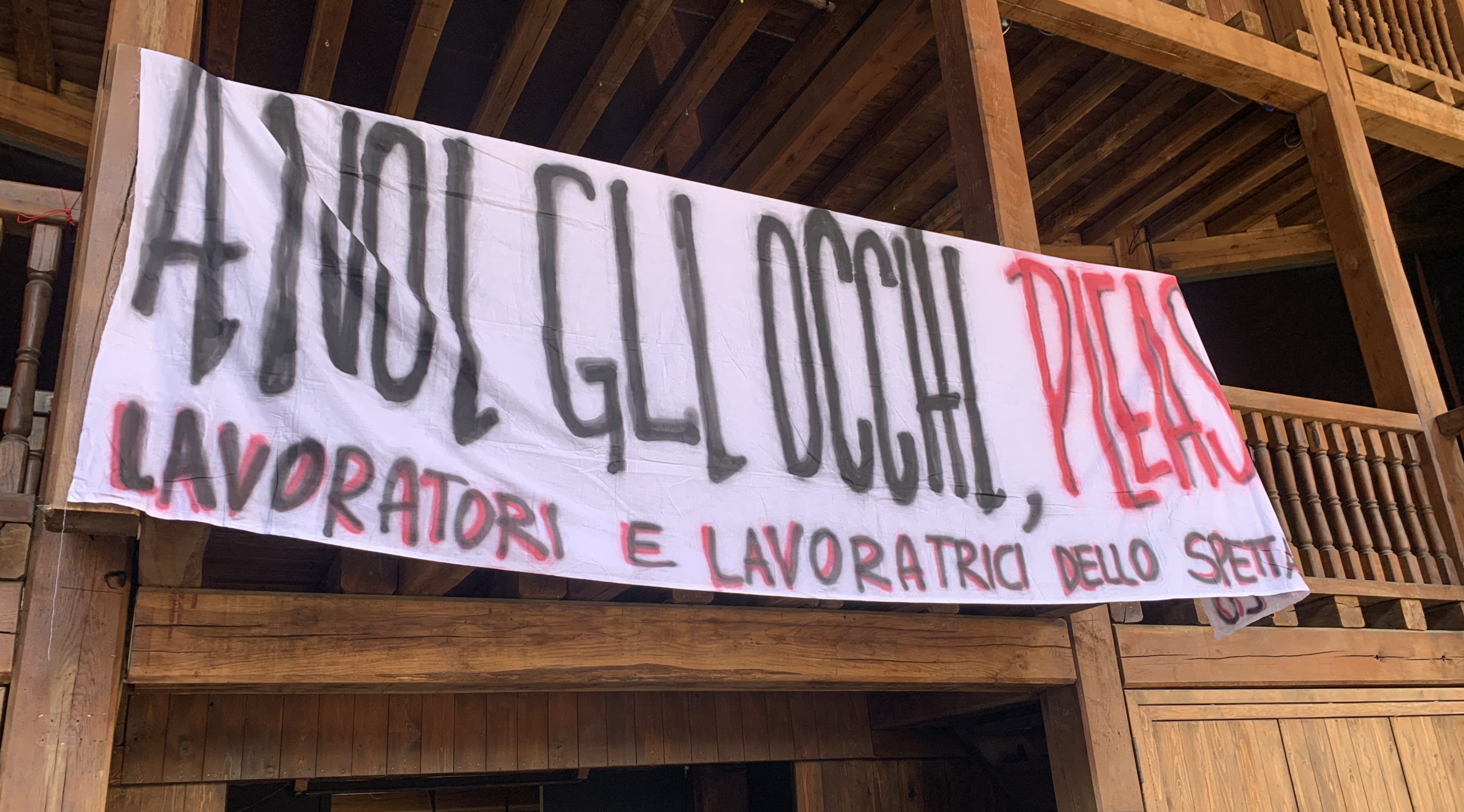 Globe Theatre Occupato