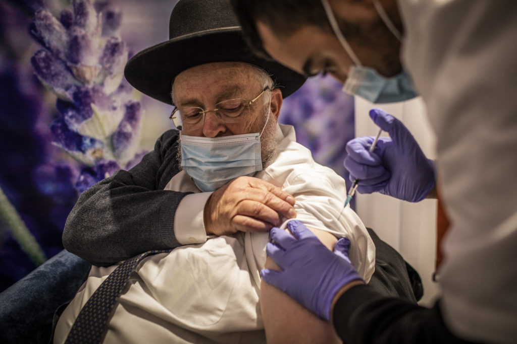 ‘Miracolo vaccinale’, Israele a un passo dall'immunità di gregge