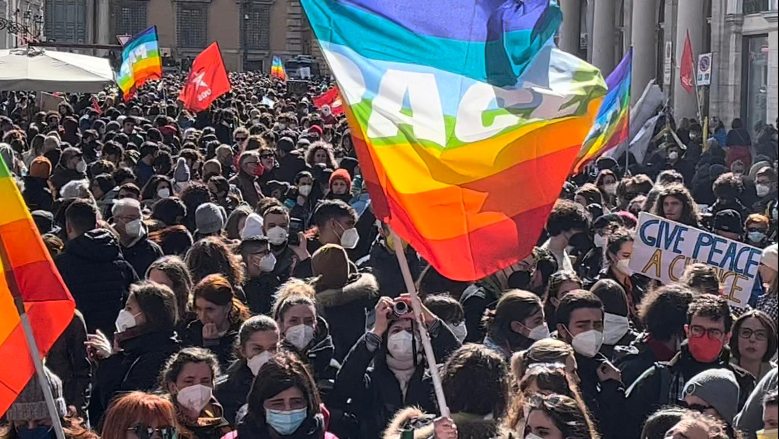 La Manifestazione Di Roma Contro La Guerra In Ucraina - Zeta