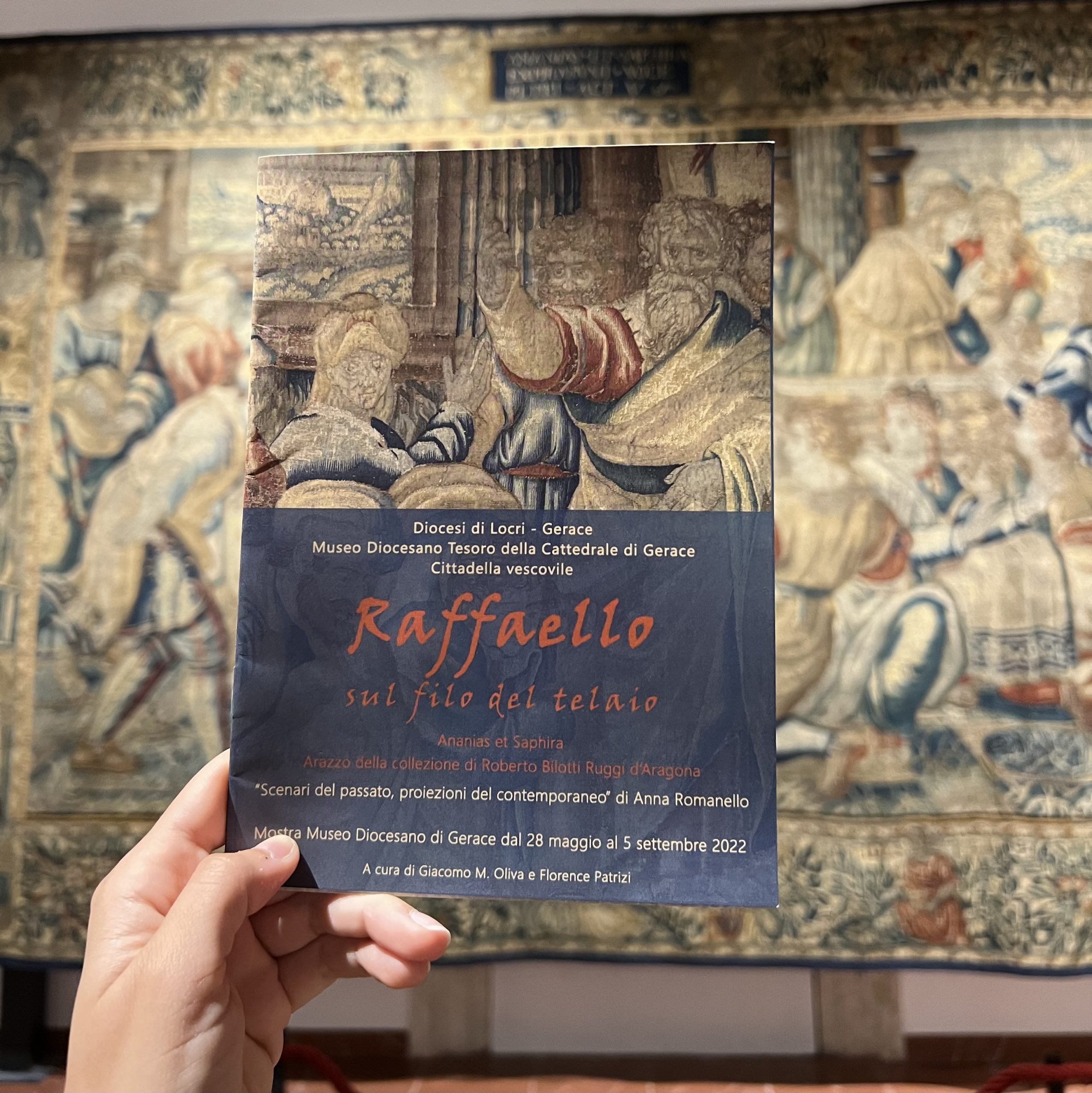 Raffaello sul filo del telaio