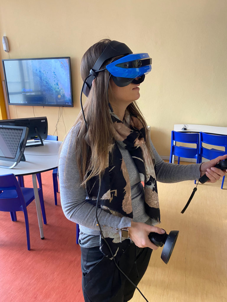 La realtà virtuale tra i banchi di scuola