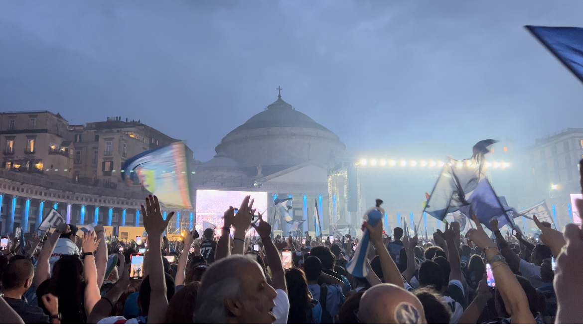 Napoli Campione D Italia La Festa A Piazza Plebiscito Zeta