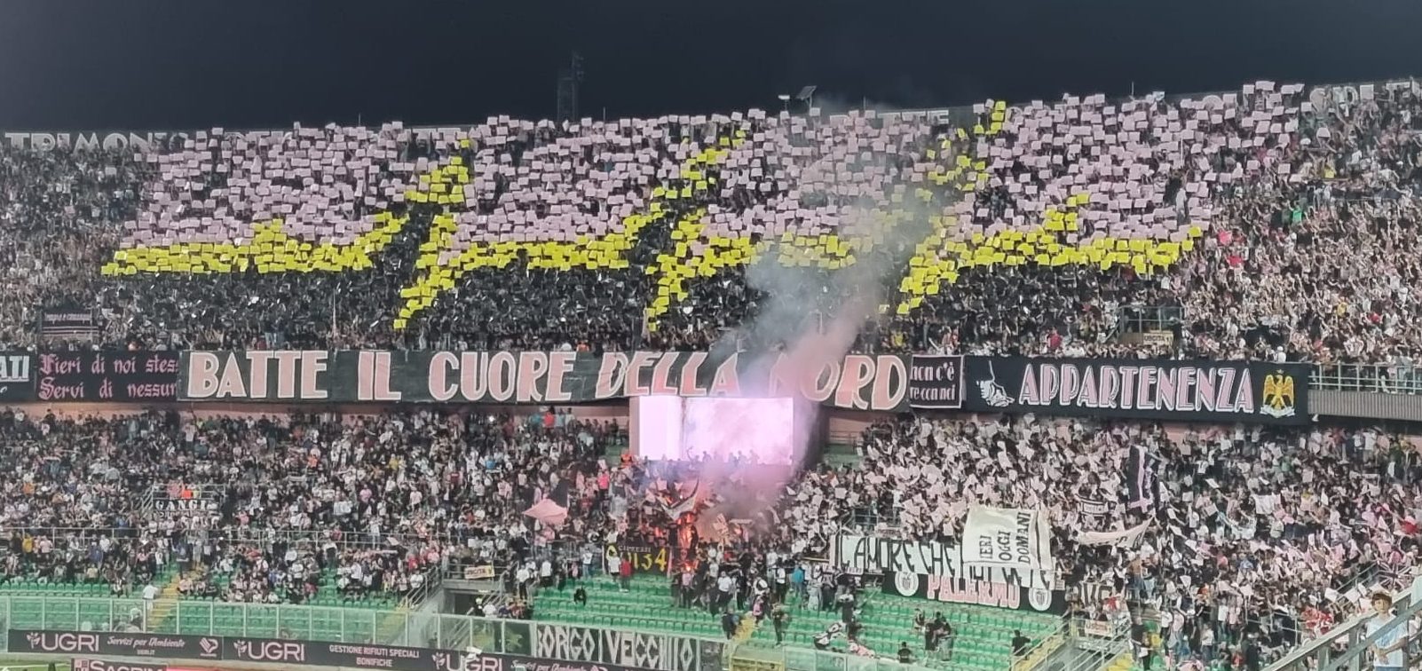 Curva del Palermo, allenato da Corini che cerca la promozione