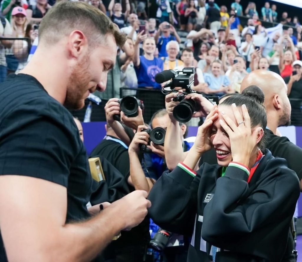 Le farfalle volano sul podio: bronzo per l'Italia