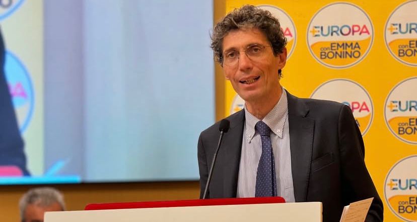 Stop all'educazione sessuale nelle scuole, Magi: «I pro-vita hanno fatto pressione sul governo»