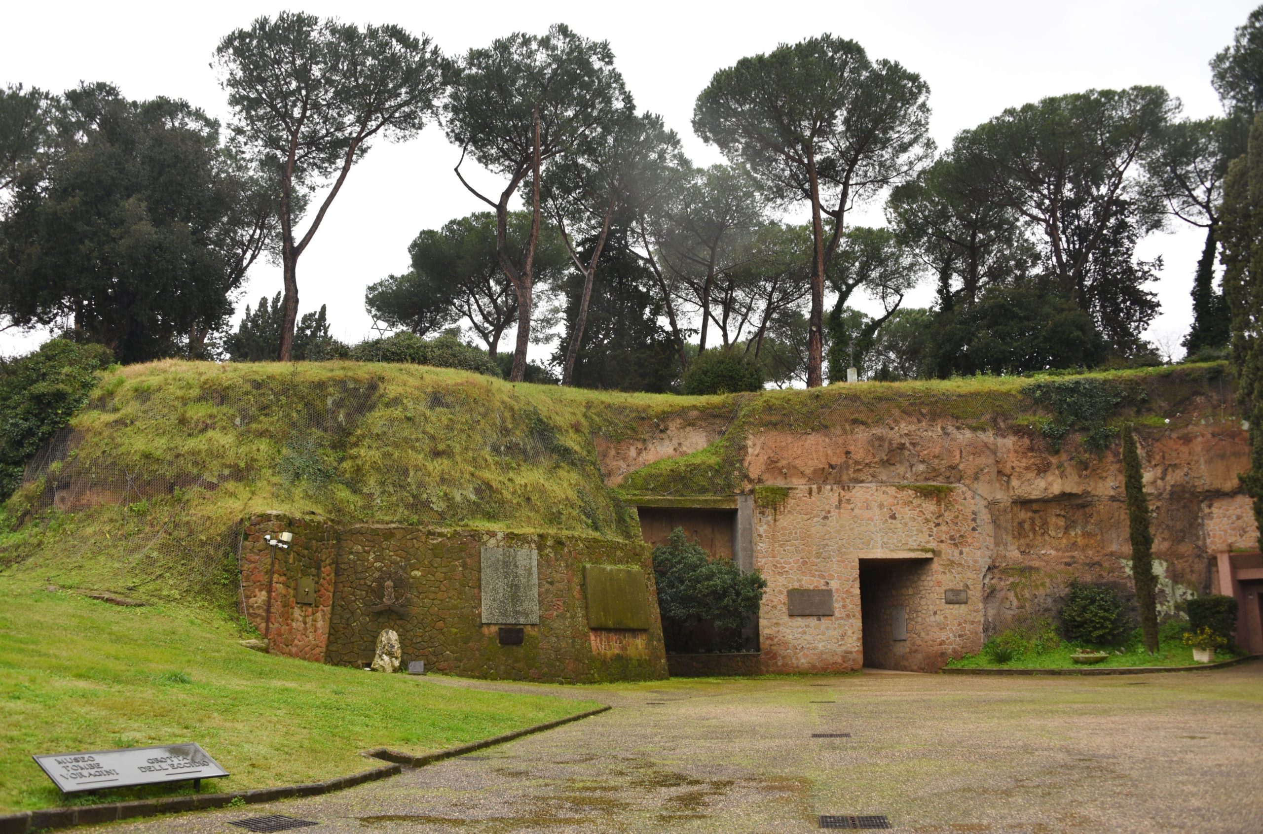 Zeta Italy News Fosse Ardeatine