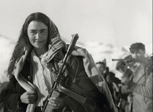 Di fulmini e tempesta, Chiara Polita