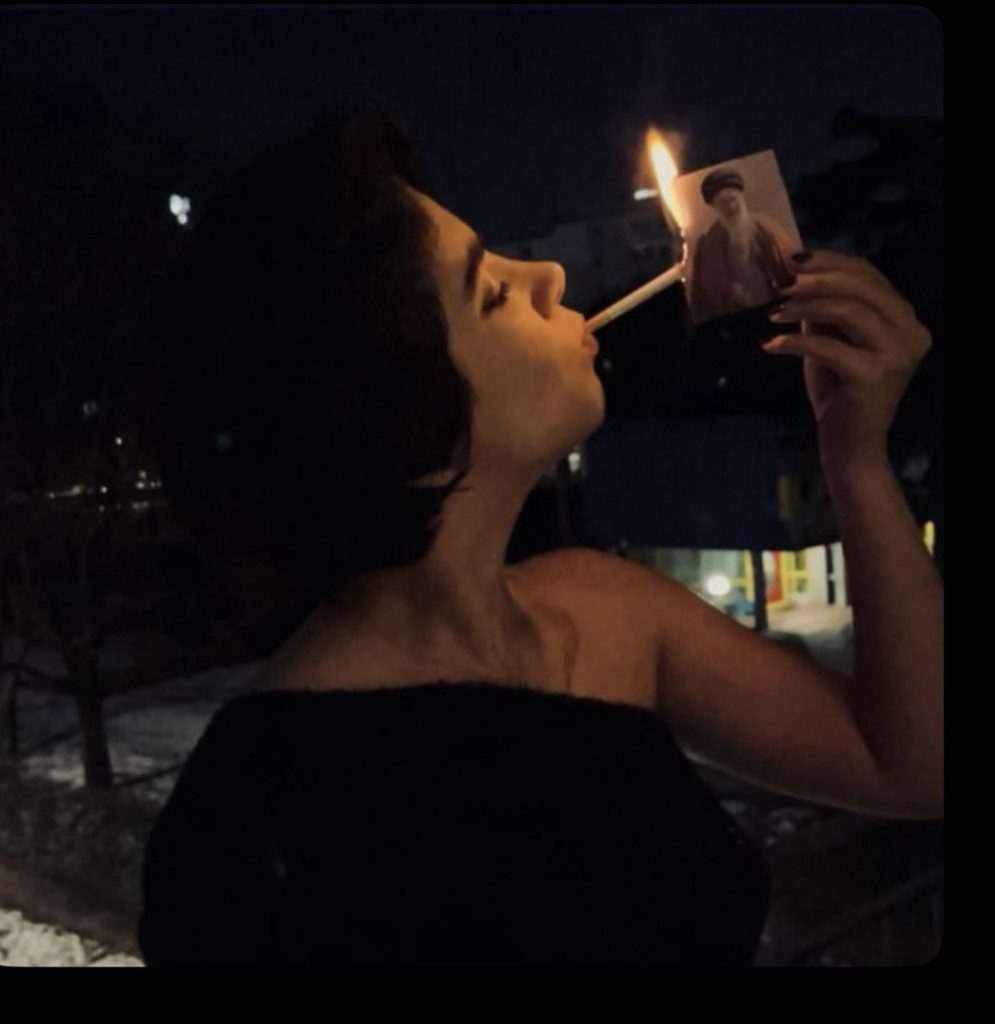 Sigarette contro il regime