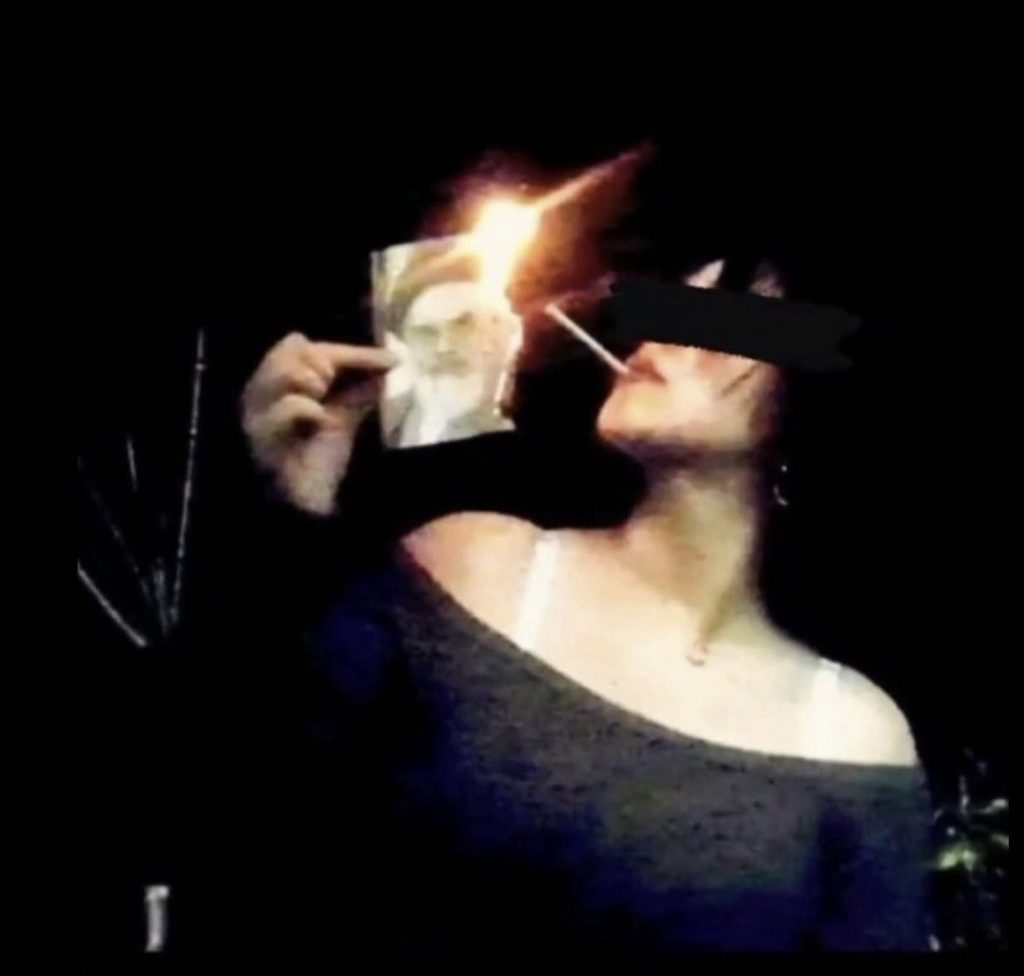 Sigarette contro il regime