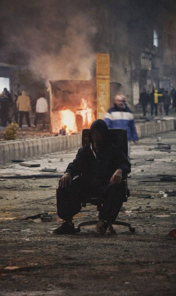 Teheran si ribella: le immagini