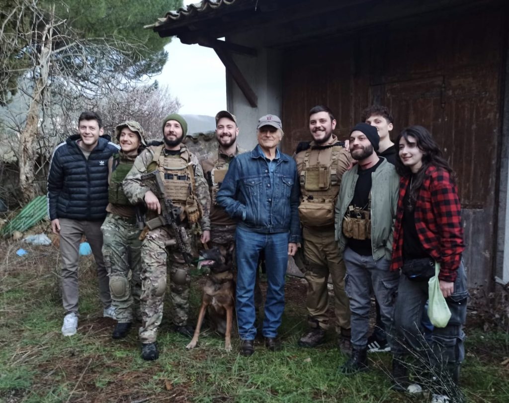 Danno Collaterale, il conflitto raccontato da uno smartphone