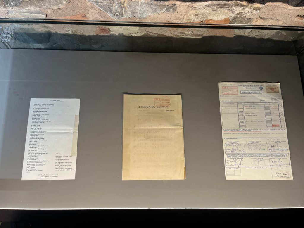 Sul palco con Pippo Baudo: la mostra che fa rivivere la storia