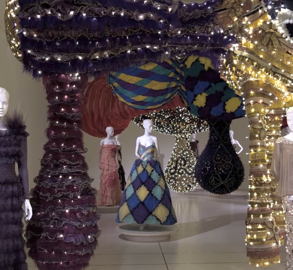 La donna secondo Vasconcelos e Valentino