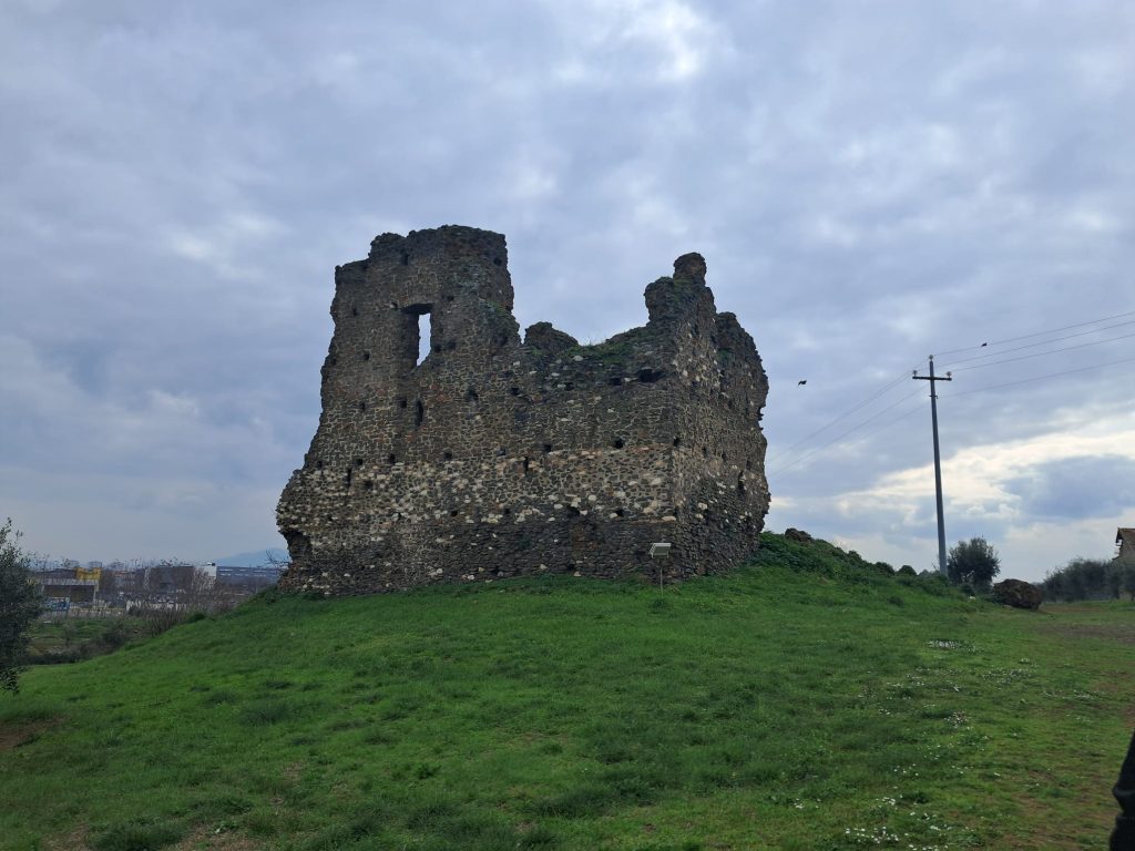 «Quel pane diviso con i poveri» <br> Un giorno con Capitano Ultimo