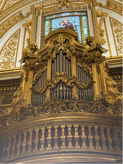 La musica sacra attrae ancora a sé fedeli e pellegrini